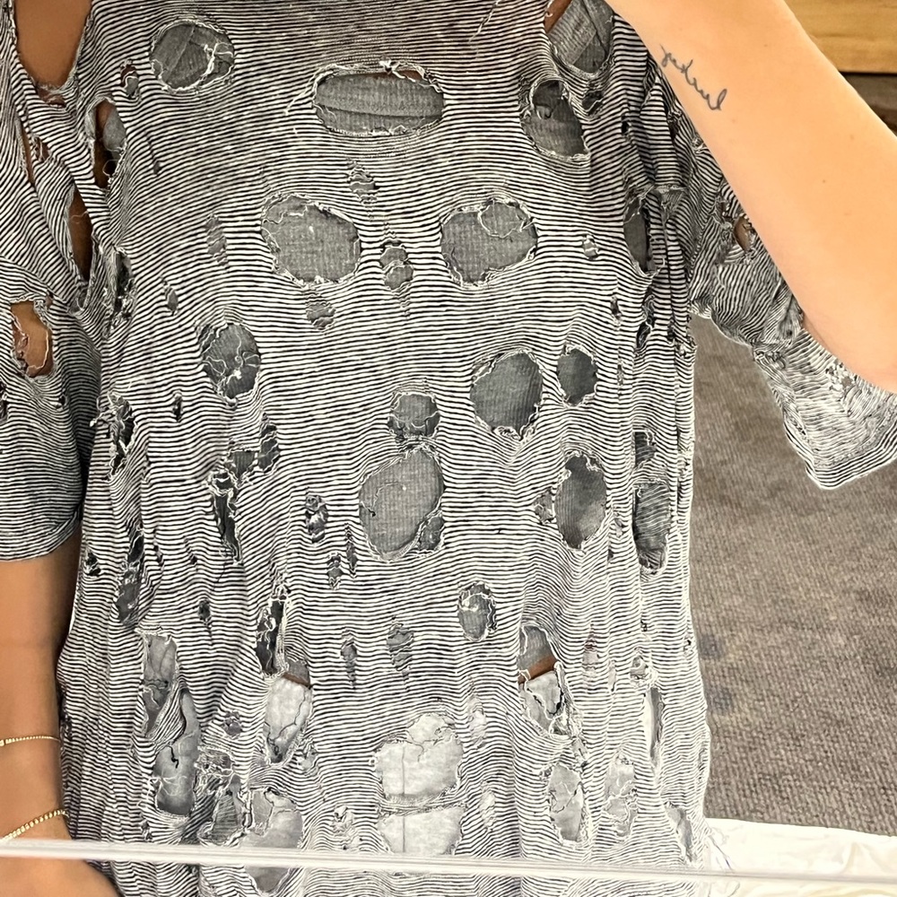 LF tshirt
